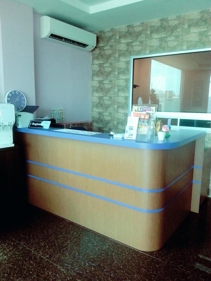 Lavender Riverside Hotel Malacca Esterno foto