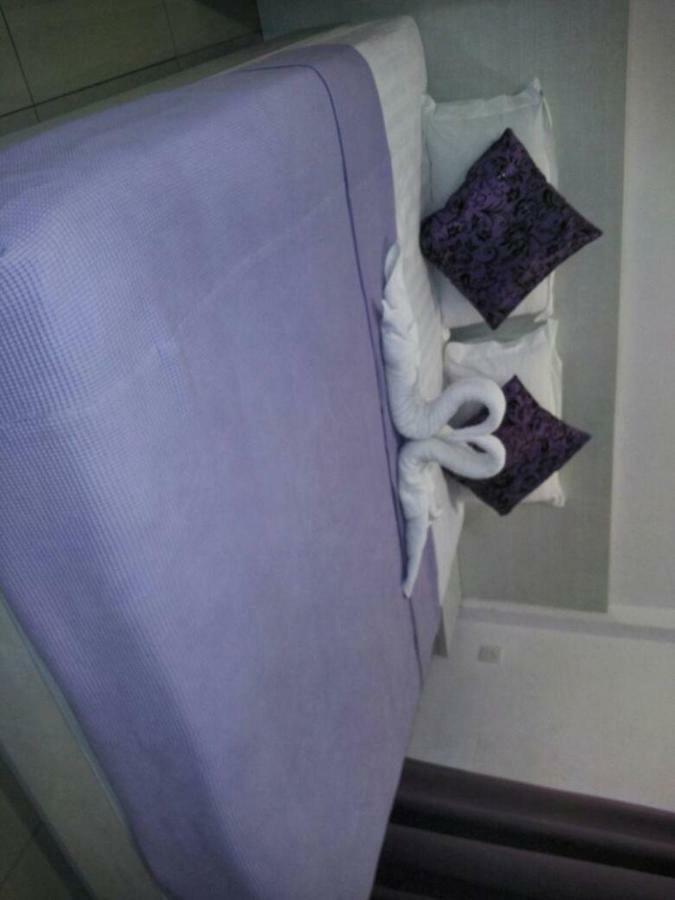 Lavender Riverside Hotel Malacca Esterno foto